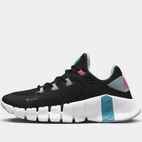 WOMEN'S NIKE FREE METCON 4 TRAINING SHOES - Picture 1 of 8